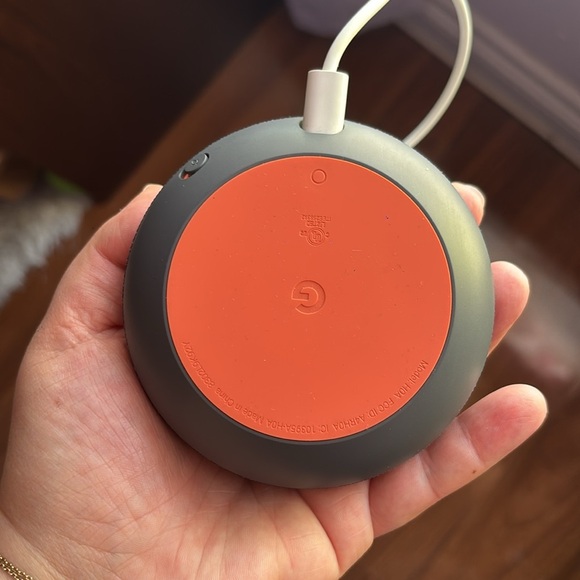 Google Home Mini Smart Speaker Voice Control Assistant Gray - Picture 3 of 4